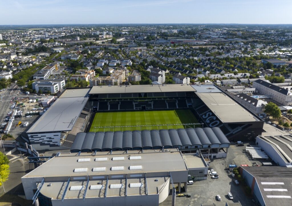 stade raymond kopa