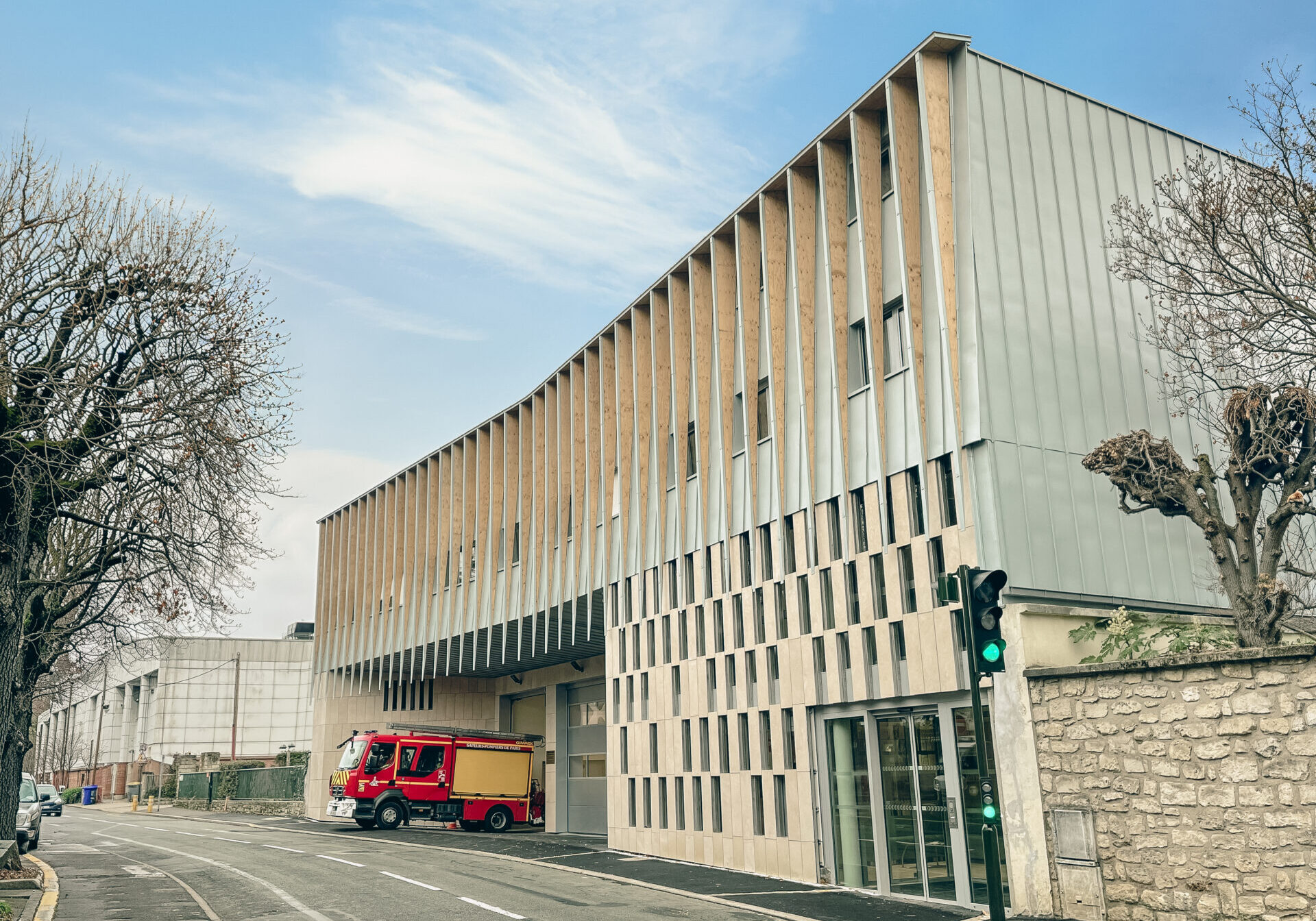 cmb-bourglareine-caserne